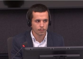 Hagë, gazetari kosovar: Nuk jam i lumtur që jam këtu, por do ta them të vërtetën