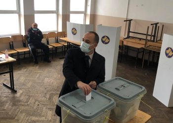 Voton kandidati i VV-së për kryetar të Prizrenit, Mytaher Haskuka