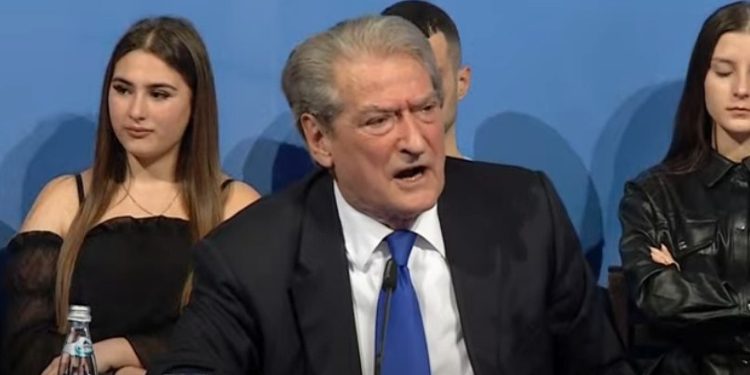 Sali Berisha konfirmon kandidimin për kryetar të PD-së