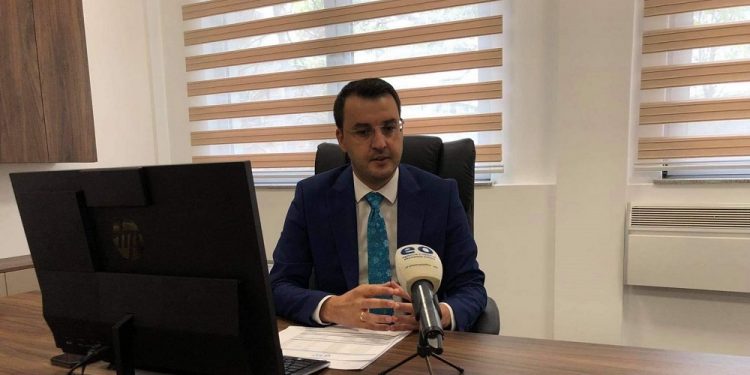 Mazreku: Marrëveshja e fundit për targat krijon lehtësira për qytetarët