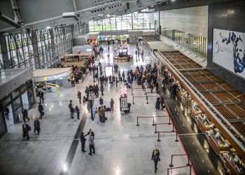Arrestohet një person në aeroportin ”Adem Jashari”, mbante revole me vete
