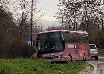 Flasin nga Prokuroria në Pejë për vrasjen e trefishtë në Deçan