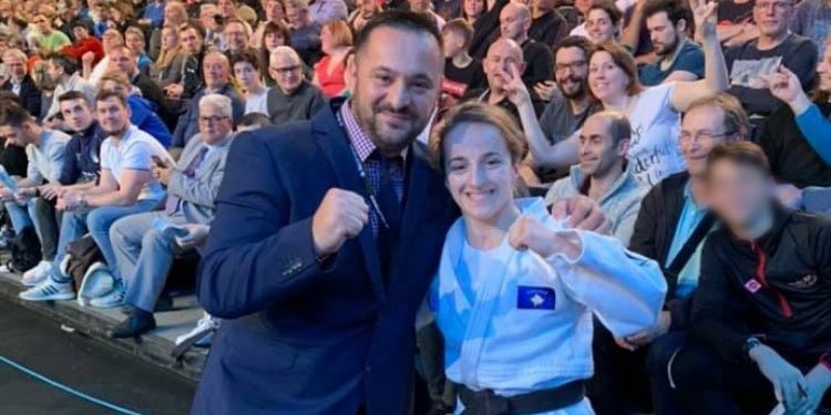 Driton Kuka dhe Distria Krasniqi janë në votim për më të mirët e vitit 2021