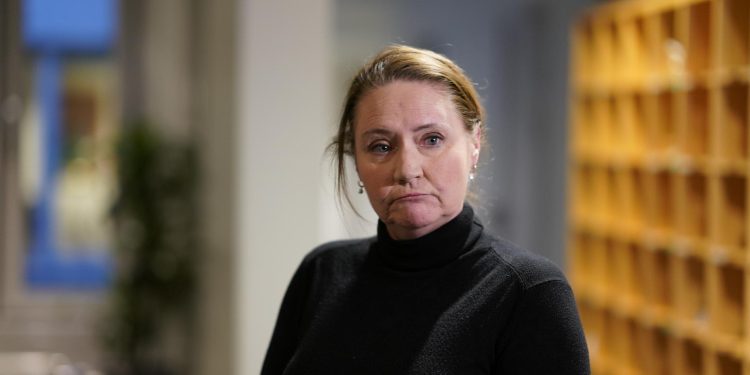 Dorëhiqet kryeparlamentarja norvegjeze, parlamenti ia pagoi qiranë e apartamentit