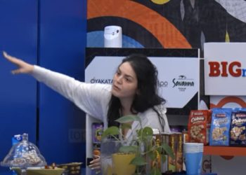 Fifi nervozohet me Granitin: Edhe unë kam miq këtu, por nuk shkoj t’i puth