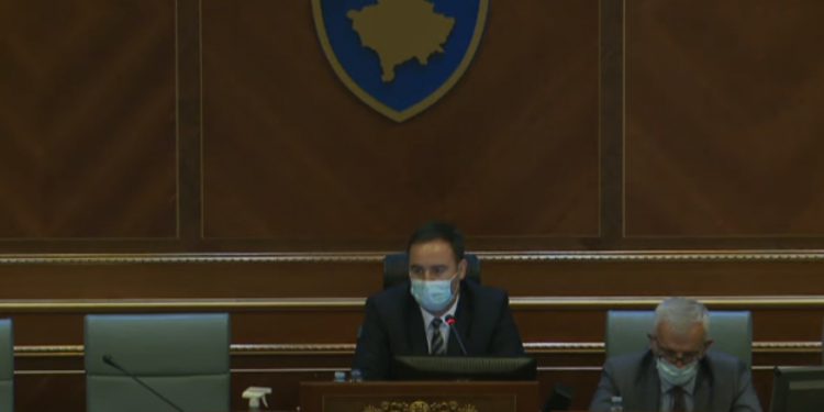 Konjufca i pakënaqur në Kuvend: Pauzë 20 minuta derisa Qeveria të bëhet më serioze