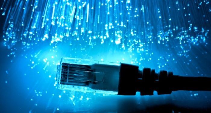 Në këtë vend të botës interneti është aq i shpejtë sa mund të shkakroni 80 mijë filma për një sekond