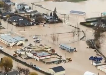 Kanada, mijëra njerëz të evakuuar shkaku i përmbytjeve nga shirat