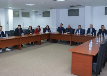 Ramosaj në Deçan shpalos projektin për kanalizimin në 18 fshatra