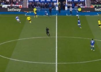 Chelsea e nisi fuqishëm ndeshjen