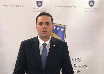 Abdixhiku: Në këto momente të vështira, u shpreh ngushëllimet më të sinqerta familjeve të viktimave