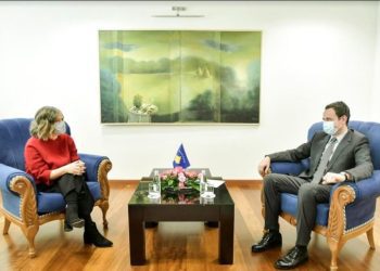 Kurti takohet me shefen e zyrës së UNICEF-it, bisedojnë për projekte të përbashkëta