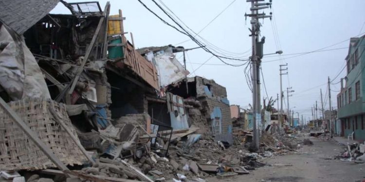 Tërmet i fortë në Peru, 7.5 ballë të Rihterit