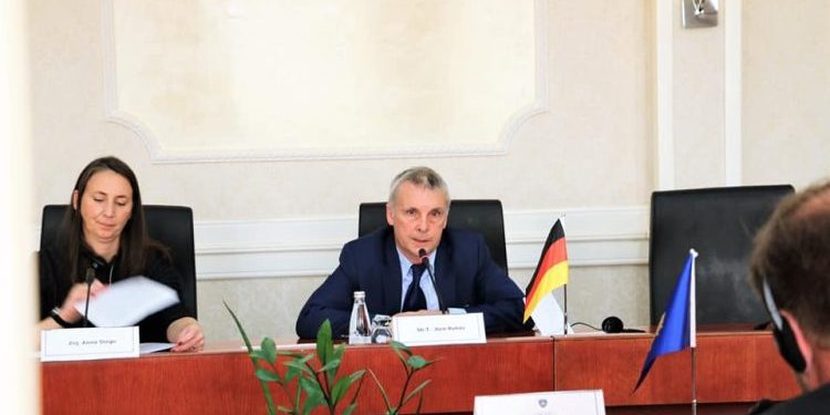 Rohde: Gjermania e ka futur në agjendën e BE-së liberalizimin e vizave për Kosovën