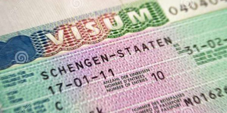 Arrestohet mitrovicasja, mashtroi 5 gra se do t’ua bënte vizat e punës për Suedi