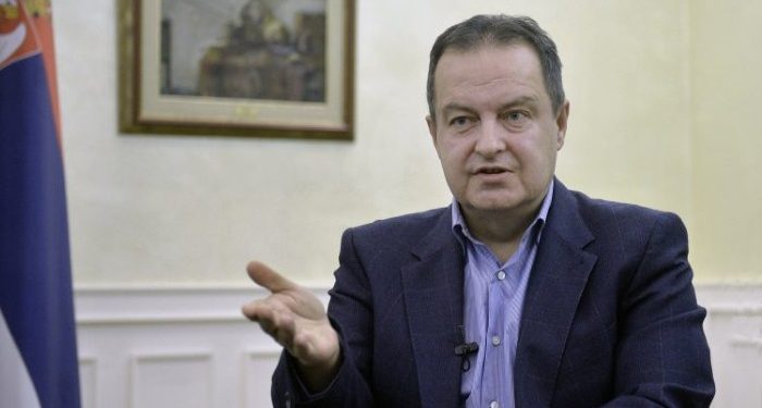 Pas kërkesës për bojkotim të produkteve serbe, Daçiq: Kosova ta ndërrojë emrin