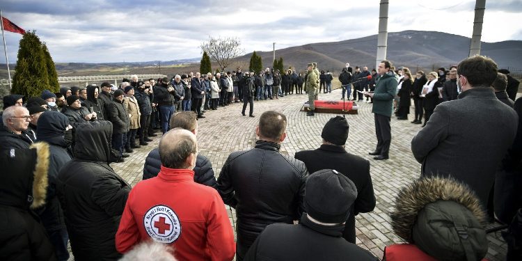 Kurti mori pjesë në rivarrimin e dëshmorit Naim Osmani