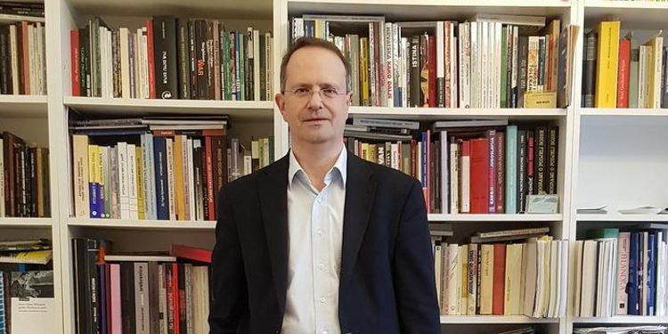 Eksperti gjerman: Qeveria e re gjermane do të jetë avokat më i fortë për Kosovën