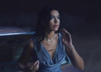 Kënga e Dua Lipa “Levitating” është më e dëgjuara e vitit në Billboard