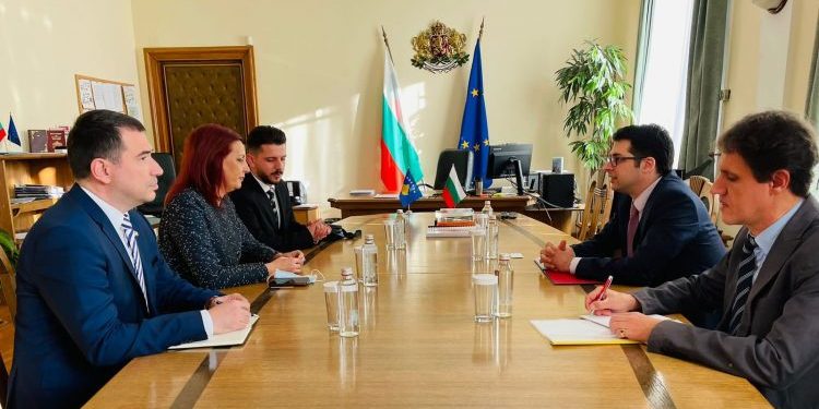 Rexhepi konfirmon përkrahjen e Bullgarisë për liberalizim të vizave