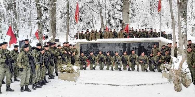 FSK nderon Mujë Krasniqin në 23 vjetorin e rënies heroike të tij