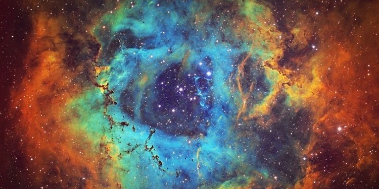 Galeria galaktike e teleskopit të hapësires së Habllit