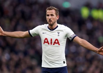 Conte: Kane është një nga sulmuesit më të mirë