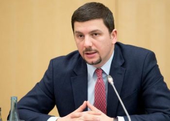 Krasniqi: Atyre që guxuan kur atdheu kishte nevojë, nderime të përjetshme!