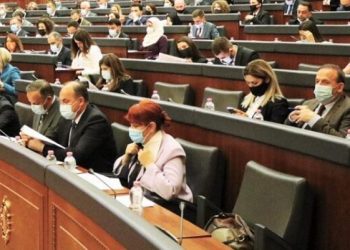 PDK: S’do të qëndrojmë në sallë, për të dëgjuar dështimin e Osmanit