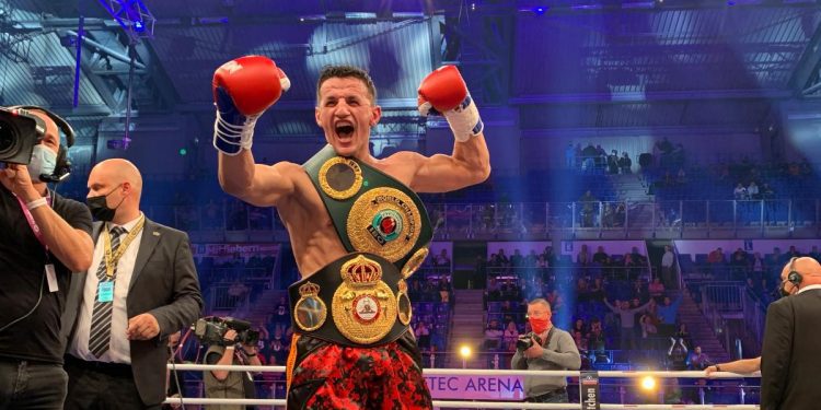 Pacolli e uron Robin Krasniqin: Urime miku im!