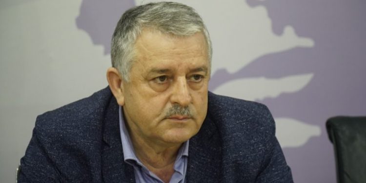 Veliu pas vdekjes së ish-deputetes Kajtazi: Humbëm veprimtaren e devotshme të LDK-së