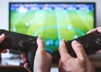 Dizajnerja e video-lojërave tregon arsyen pse u largua nga Kosova