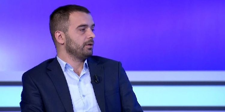 Rexhaj: Protesta ishte personale, jo për energjinë elektrike