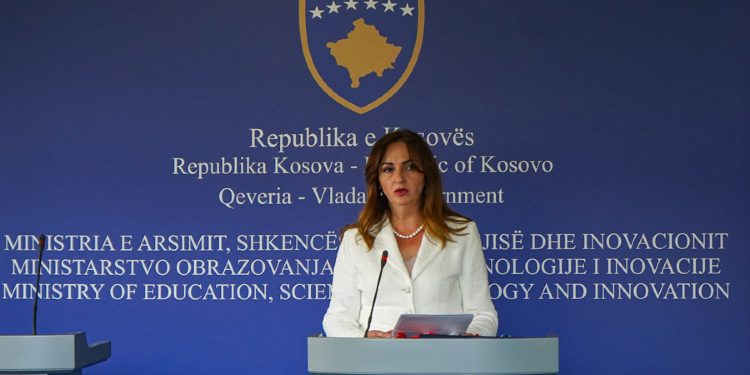 Nagavci: Edukimi parafillor do të bëhet i obliguar nga viti shkollor 2023-2024