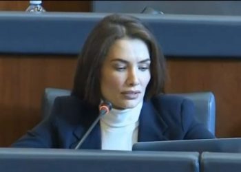 Musliu-Shoshi shpreh ngushëllime për vdekjen e nënës së Kadri Veselit