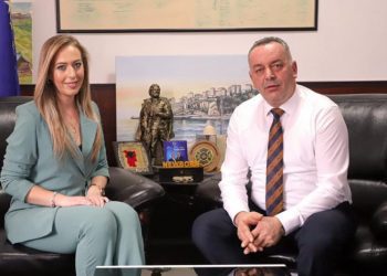 Ramosaj emëron drejtoreshën e re për Buxhet dhe Financa në komunën e Deçanit