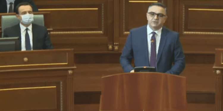 Tahiri kritika të ashpra për Qeverinë e Kosovës për tarifat e reja