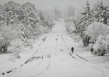 Bora mbulon Athinën, ishujt grekë dhe Stambollin