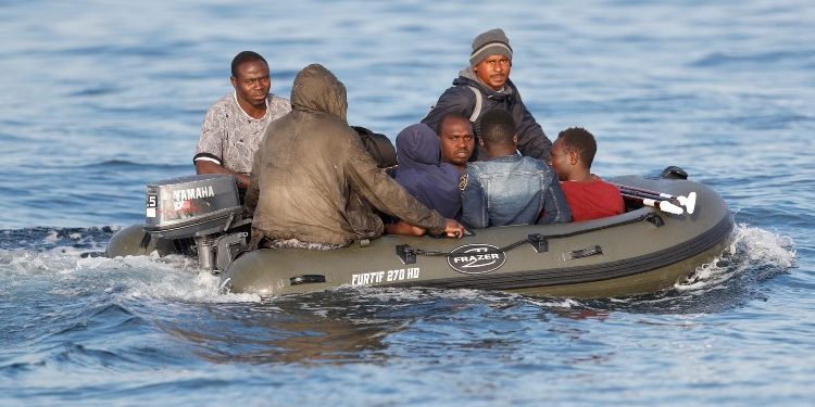 Numër rekord i migrantëve që kaluan nga Franca në Britani të Madhe në vitin 2021
