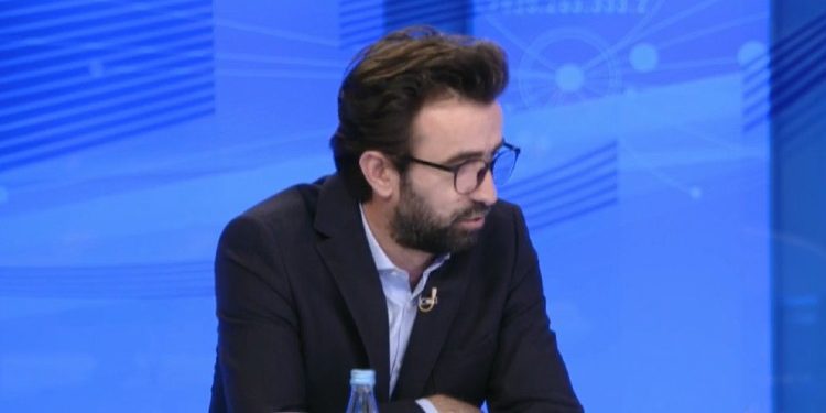 Thaçi: LDK-ja e viteve të 90-ta ishte kundër UÇK-së, Adem Demaçit dhe Lëvizjes Studentore