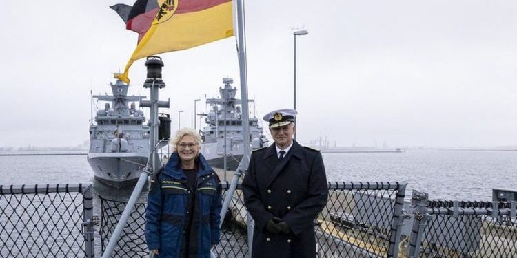 Jep dorëheqje shefi i marinës gjermane pas komenteve të bëra për presidentin Putin