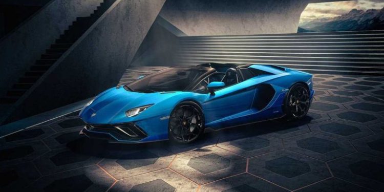 Lamborghini gjatë vitit të kaluar shiti Mbi 8.400 vetura