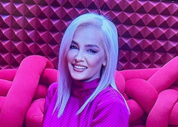 Monika merr surprizën, ajo kishte një peng jashtë