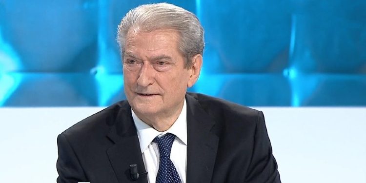 Berisha për shpalljen non grata: Amerika do ta ndryshojë këtë vendim!