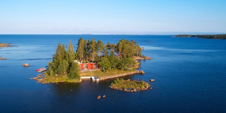 A e dini se Suedia është vendi me më së shumti ishuj në botë?