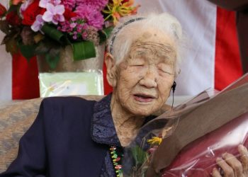 Personi më i vjetër në botë feston ditëlindjen e 119-të në Japoni