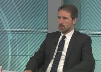 Shtuni: Putin po luan një lojë të rrezikshme, jemi në prag të një lufte të ftohtë