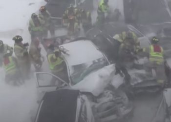 Aksident i rëndë në Amerikë, rreth 100 vetura përplasen në një pjesë të akullit