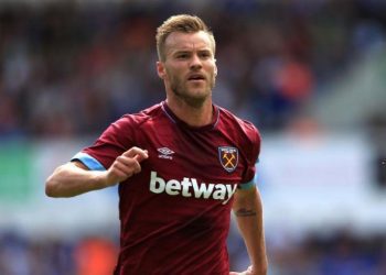 Ylli i West Ham Unitedit bën një veprim të veçantë për ushtrinë e Ukrainës