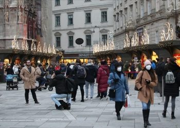 Austria shteti i parë në Evropë me vaksinim të detyrueshëm kundër koronavirusit